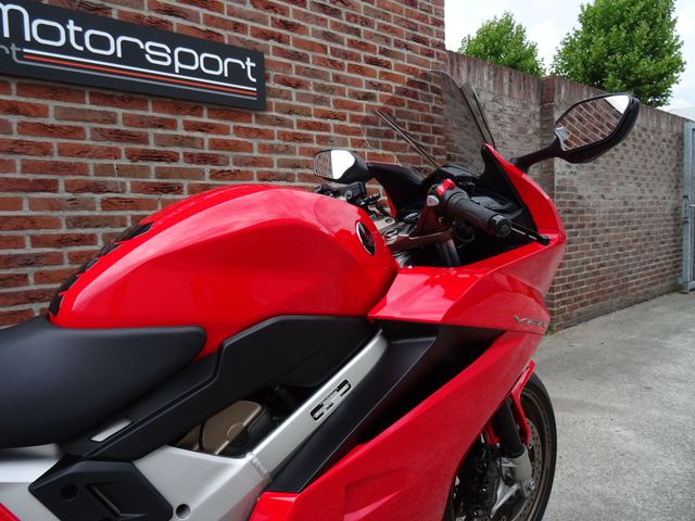 honda - vfr-800-f-vtec-abs