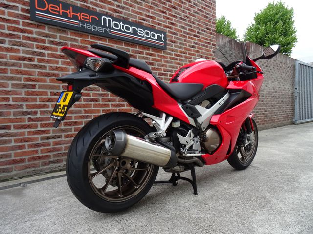 honda - vfr-800-f-vtec-abs