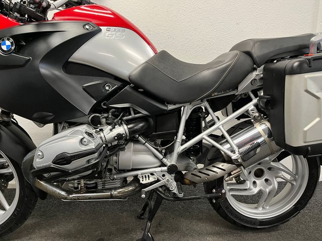 bmw - r-1200-gs