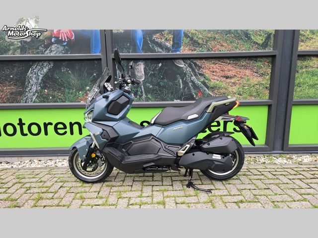 sym - adx-125