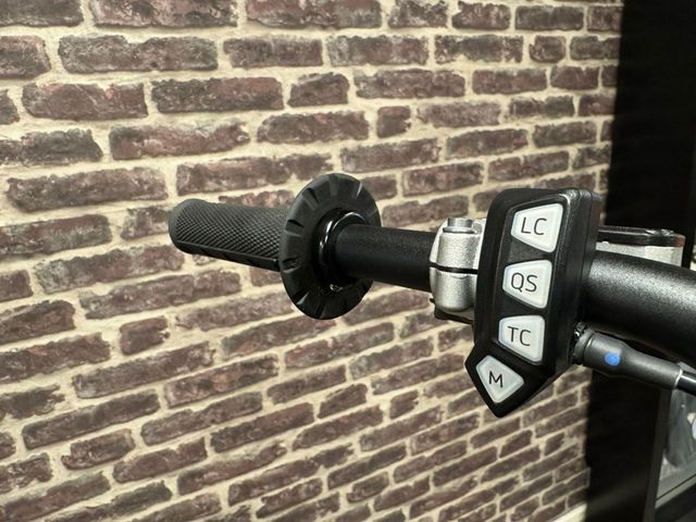 triumph - tr-450-x-rc