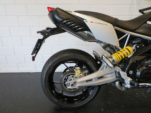 aprilia - dorsoduro-1200-abs