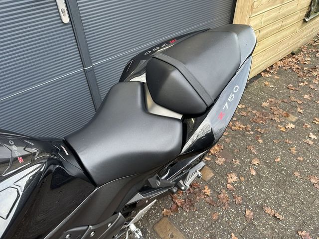kawasaki - z-750-abs