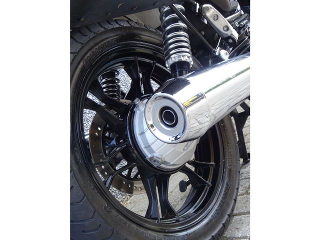 moto-guzzi - v-7-stone