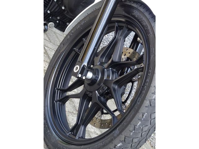 moto-guzzi - v-7-stone