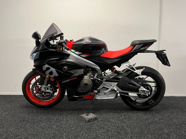 aprilia - rs-660