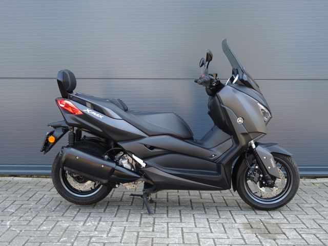 yamaha - x-max-300-abs
