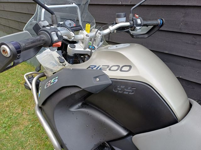 bmw - r-1200-gs-adventure