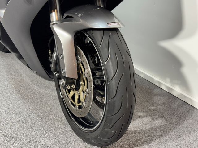 honda - cbr-1000-rr-fireblade