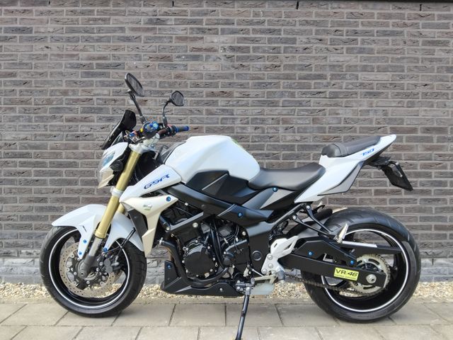 suzuki - gsr-750-a