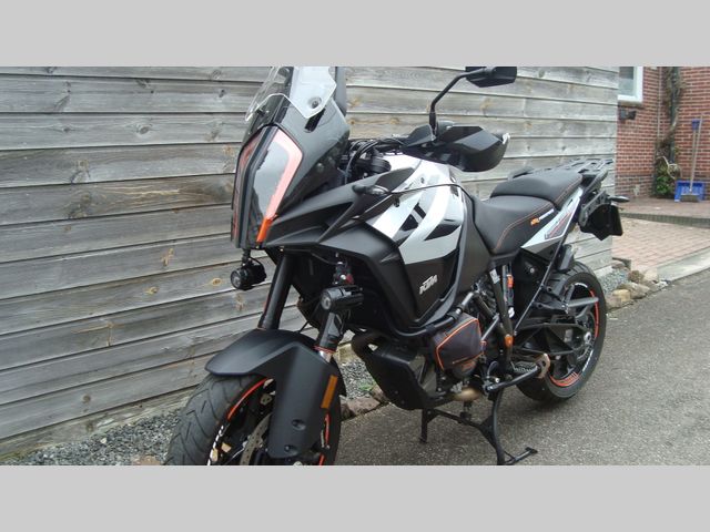 ktm - 1290-super-adventure-s