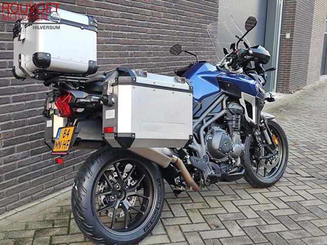 triumph - tiger-explorer-xrx-low
