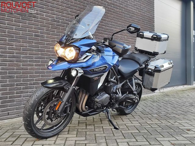 triumph - tiger-explorer-xrx-low