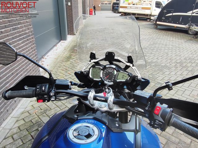 triumph - tiger-explorer-xrx-low