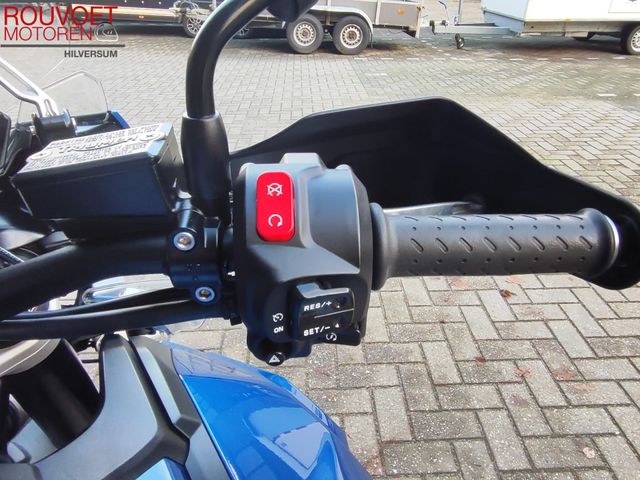 triumph - tiger-explorer-xrx-low