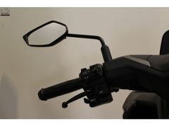 Yamaha N-MAX 155 Tech Max 2026 nieuw – foto 8 van 17