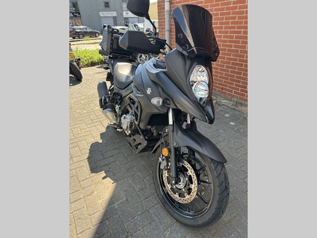 suzuki - v-strom-650-a-black