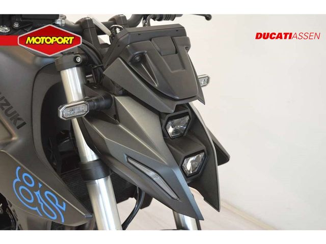 suzuki - gsx-8s
