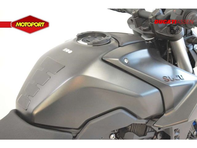 suzuki - gsx-8s