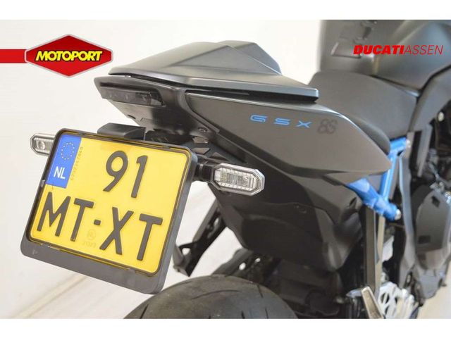 suzuki - gsx-8s