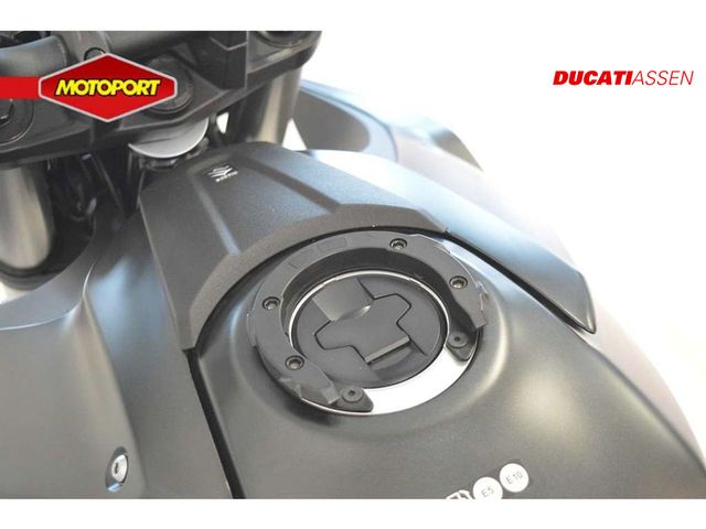 suzuki - gsx-8s
