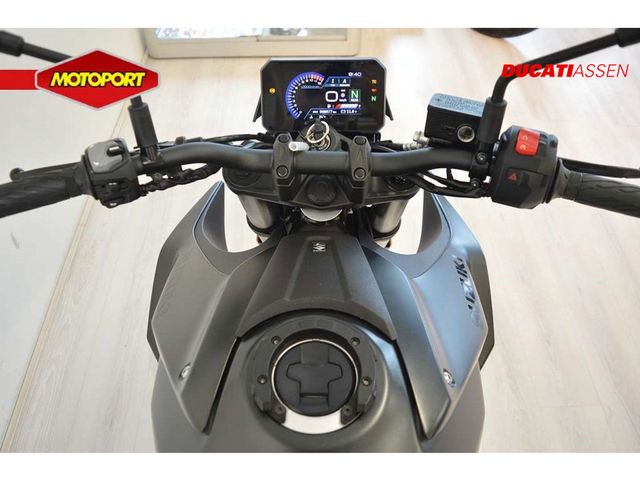 suzuki - gsx-8s