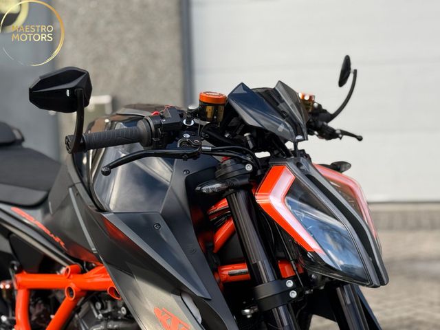 ktm - 1290-super-duke-r