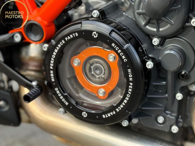 ktm - 1290-super-duke-r