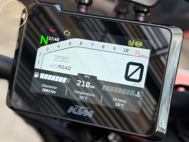 ktm - 1290-super-duke-r
