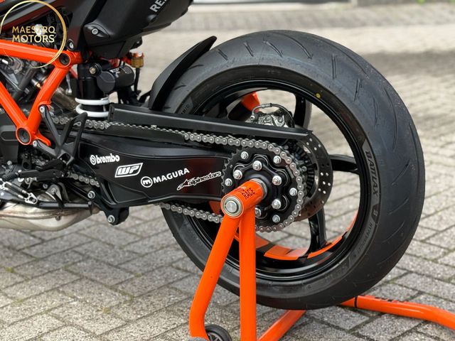 ktm - 1290-super-duke-r