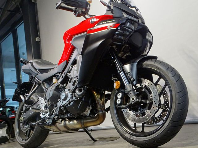 yamaha - tracer-9