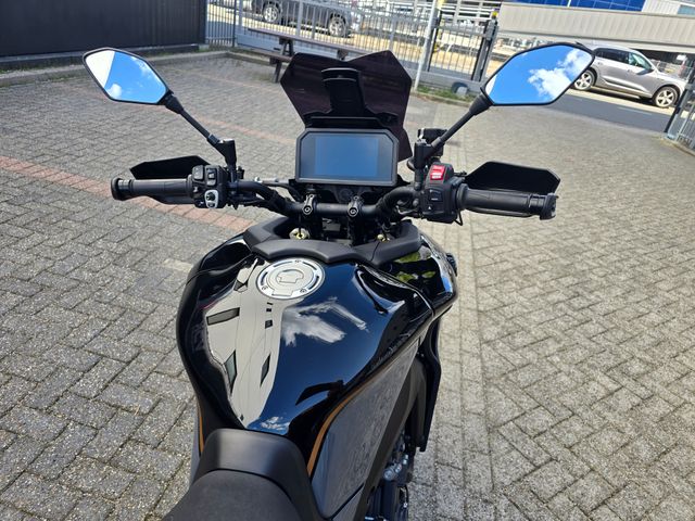 yamaha - tracer-9-gt--