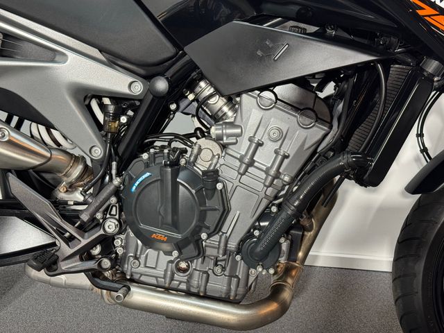 ktm - 790-duke