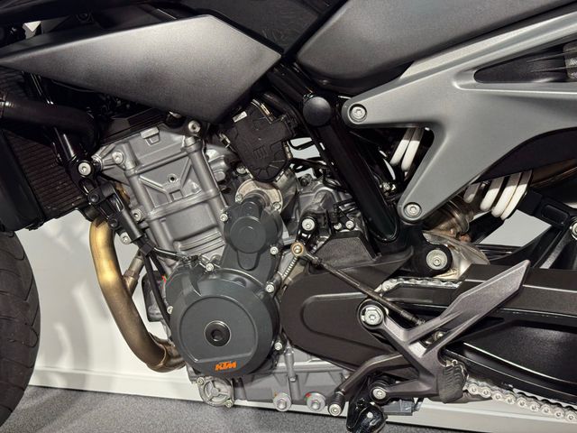 ktm - 790-duke