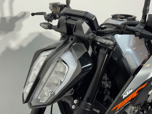 ktm - 790-duke
