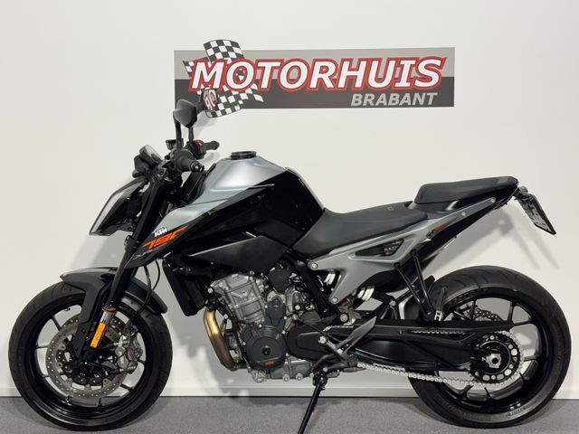 ktm - 790-duke