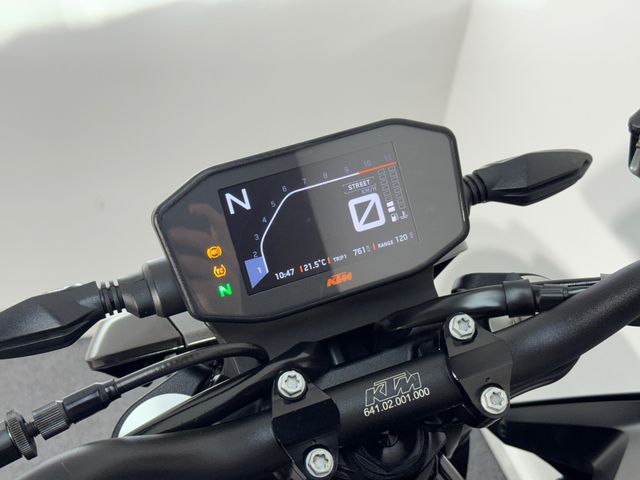 ktm - 790-duke