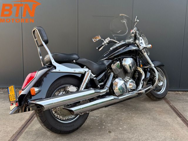 honda - vtx-1800