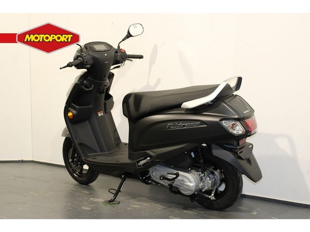 suzuki - address-125