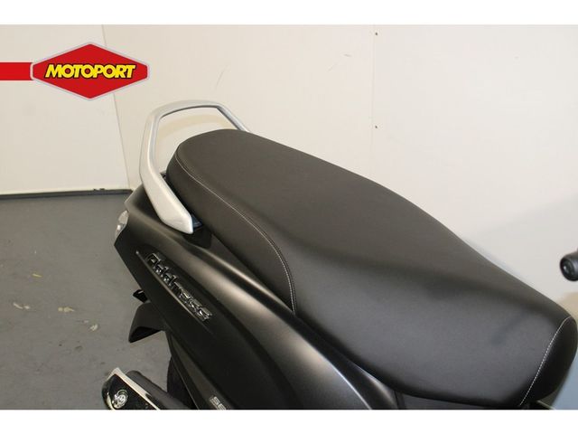 suzuki - address-125