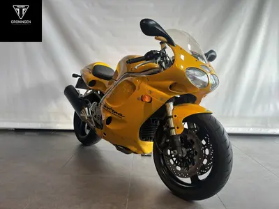TRIUMPH DAYTONA 955I – foto 2