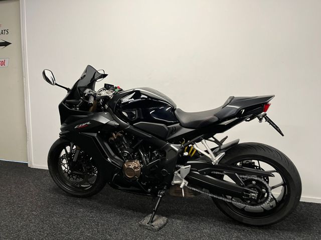 honda - cbr-650-r