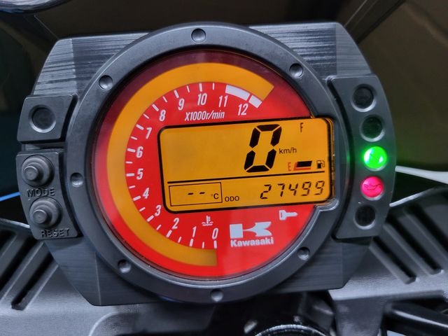 kawasaki - z1000