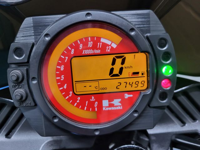 kawasaki - z1000