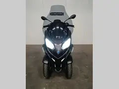 Piaggio MP3 530 HPE Advance Exlusive 2023 occasion – foto 3 van 15