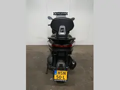 Piaggio MP3 530 HPE Advance Exlusive 2023 occasion – foto 8 van 15