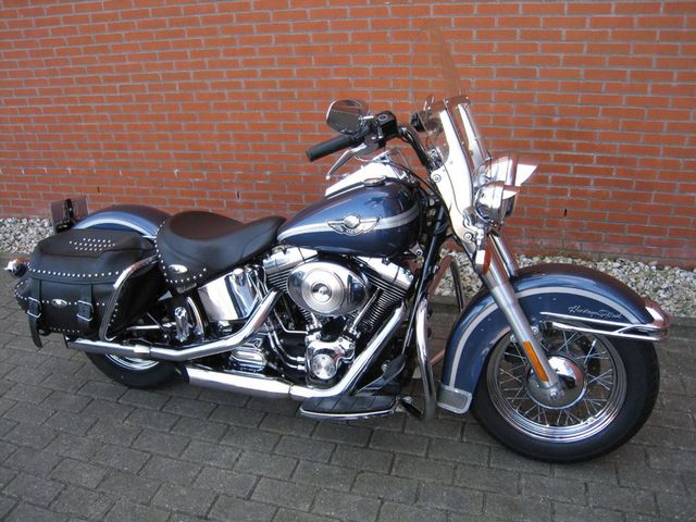 harley-davidson - heritage-softail-classic-flstc