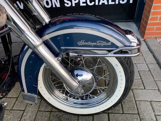 harley-davidson - heritage-softail-classic-flstc