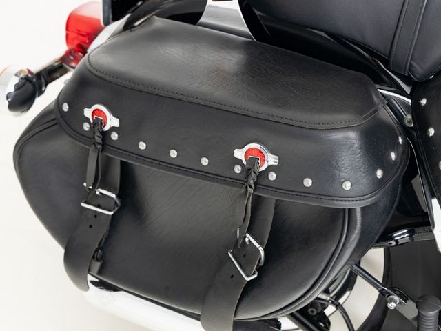 harley-davidson - heritage-softail-classic-flstc