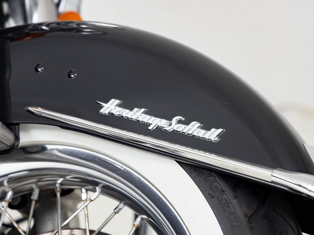 harley-davidson - heritage-softail-classic-flstc